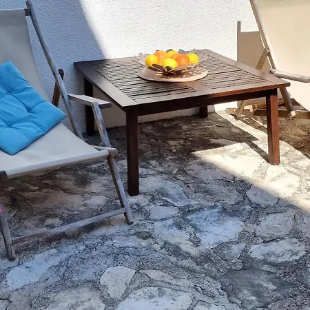 Apartment 5237-1 Privlaka (Zadar)